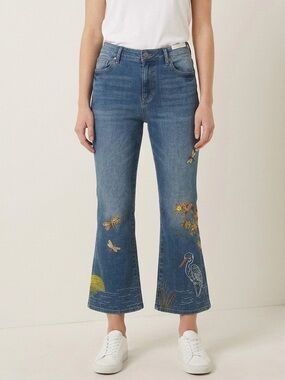 1285. DRIFTWOOD Embroidered jeans NWT